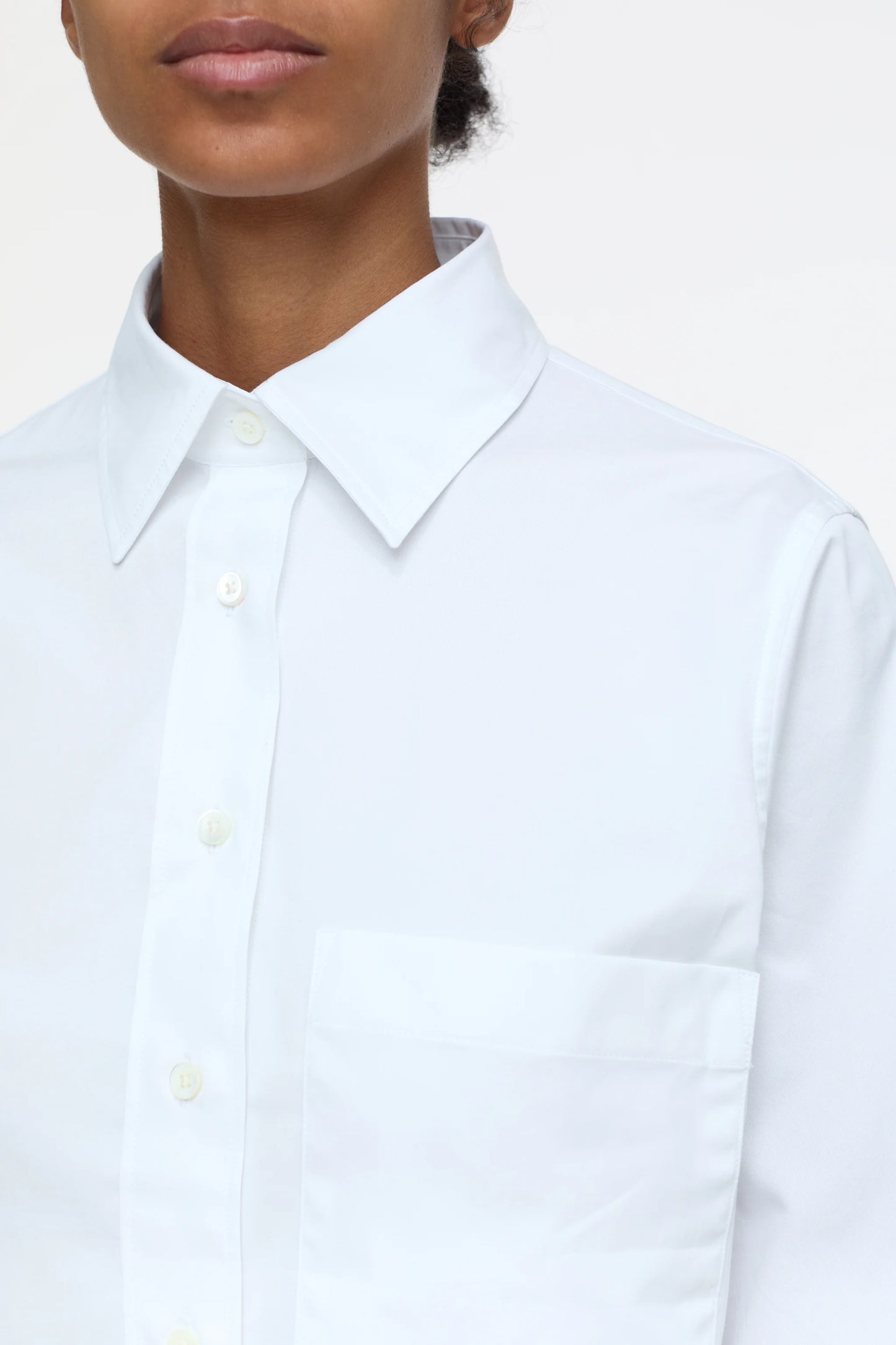 Closed Cropped blouse