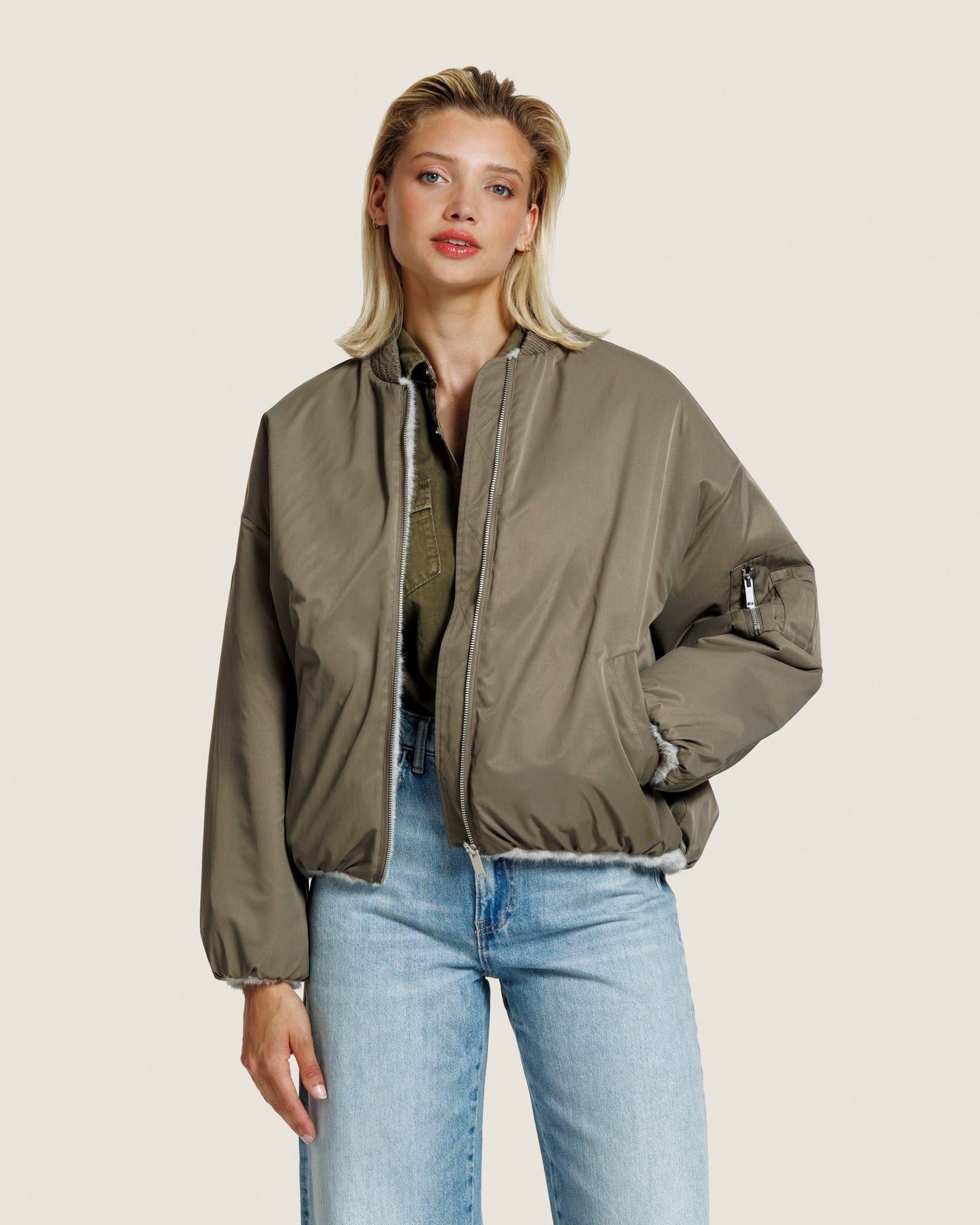 Alter Ego Pearl reversible bomber jas