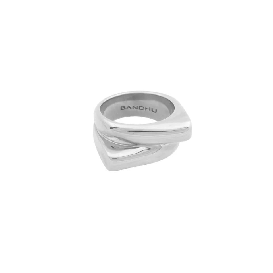 Bandhu Alike ring