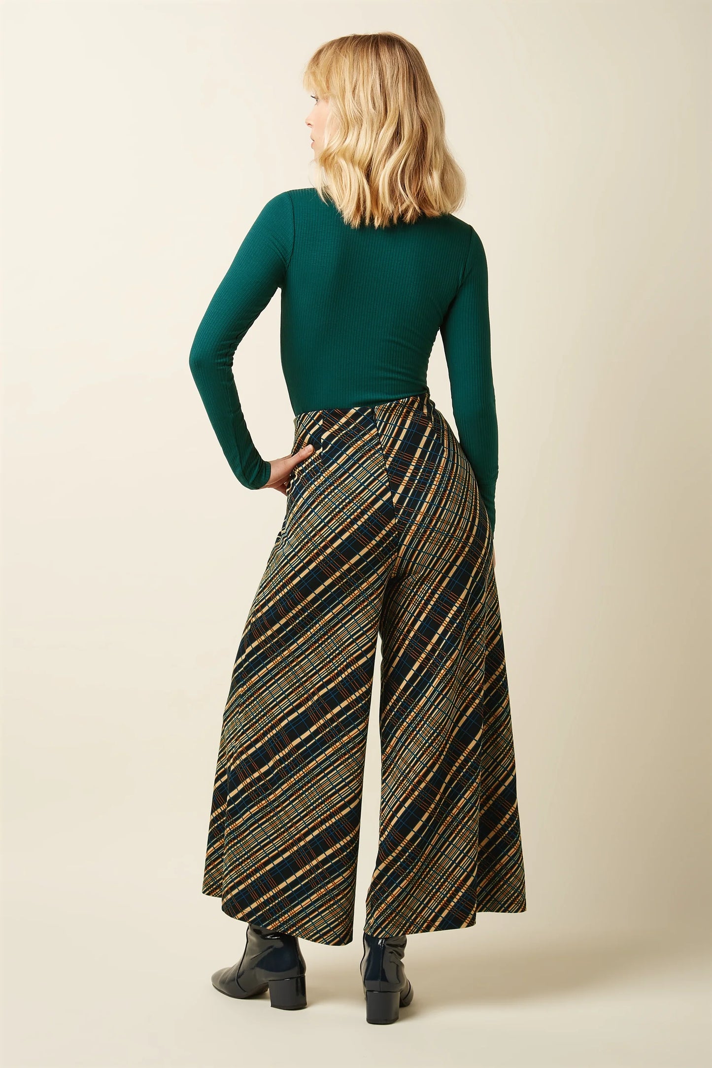 King Louie Rollneck Uni Rib top