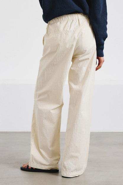 Pomandere pantalon met rechte pijp
