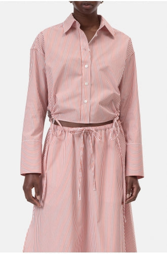 Closed blouse