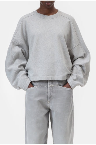 Closed sweater