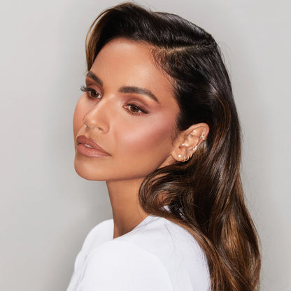 Sophia Mae Matte Bronzer - Medium met warme ondertoon