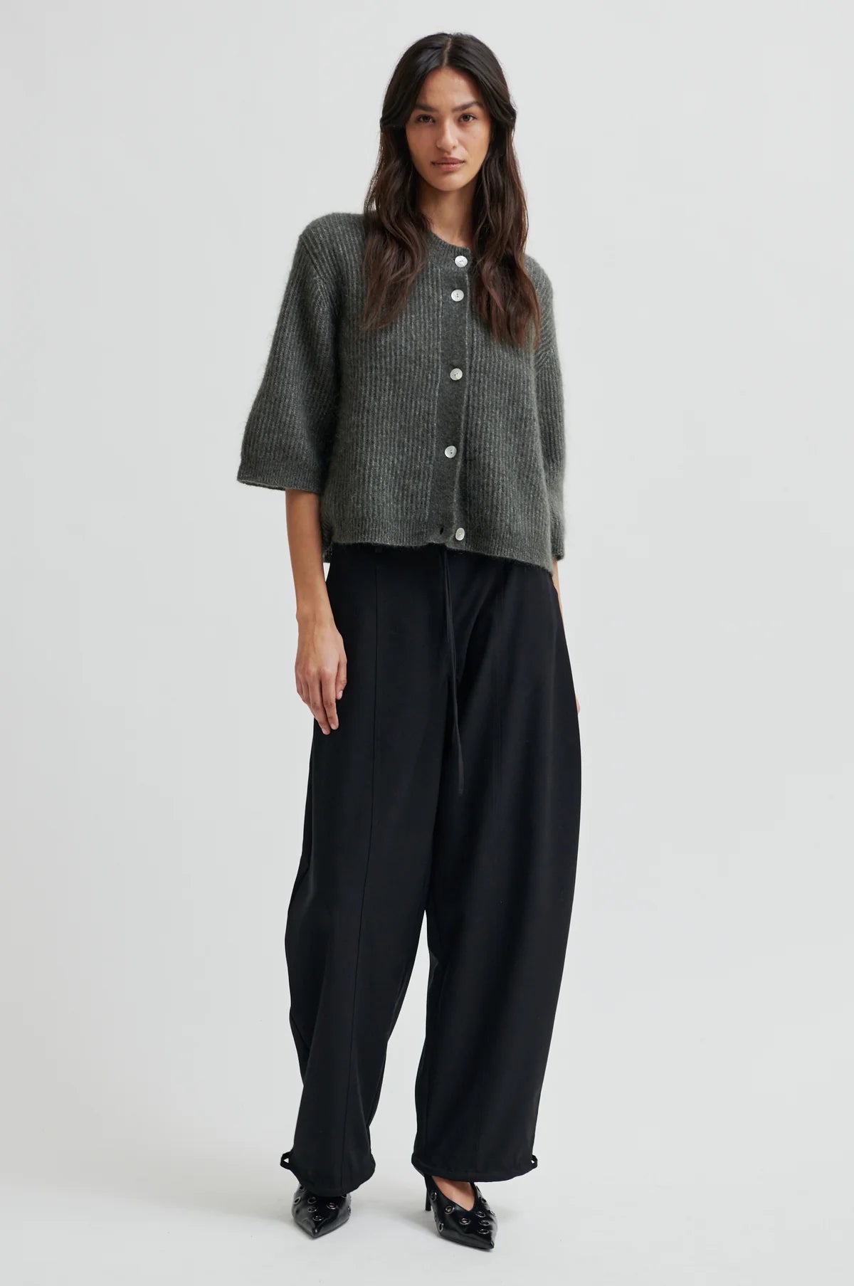 Second Female Andrea knit vestje