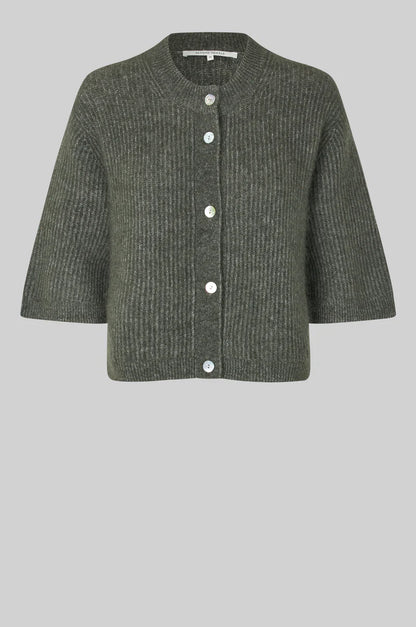 Second Female Andrea knit vestje