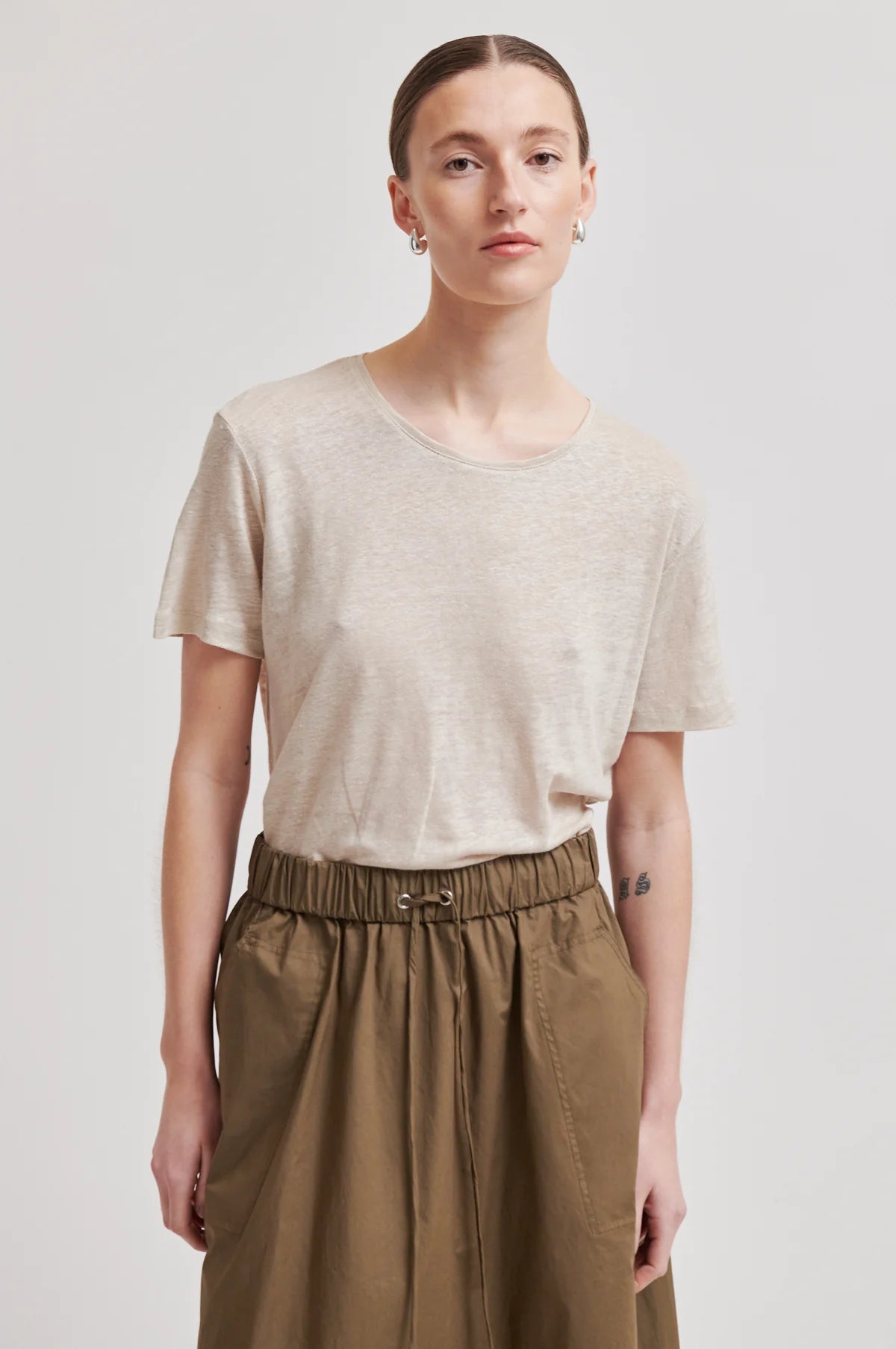 Second Female Peony O-neck tee