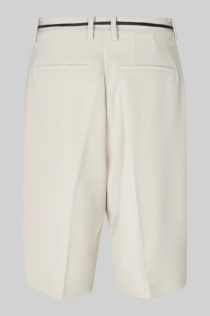 Second Female Fique String short