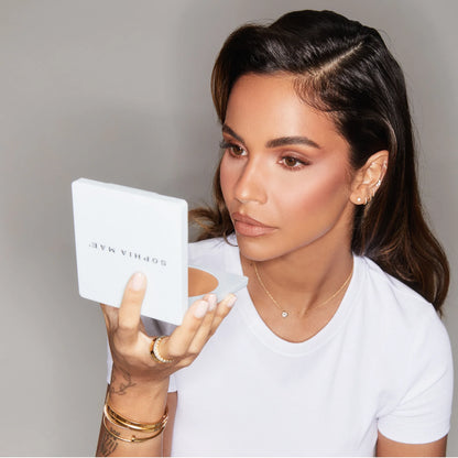 Sophia Mae Matte Bronzer - Medium met warme ondertoon