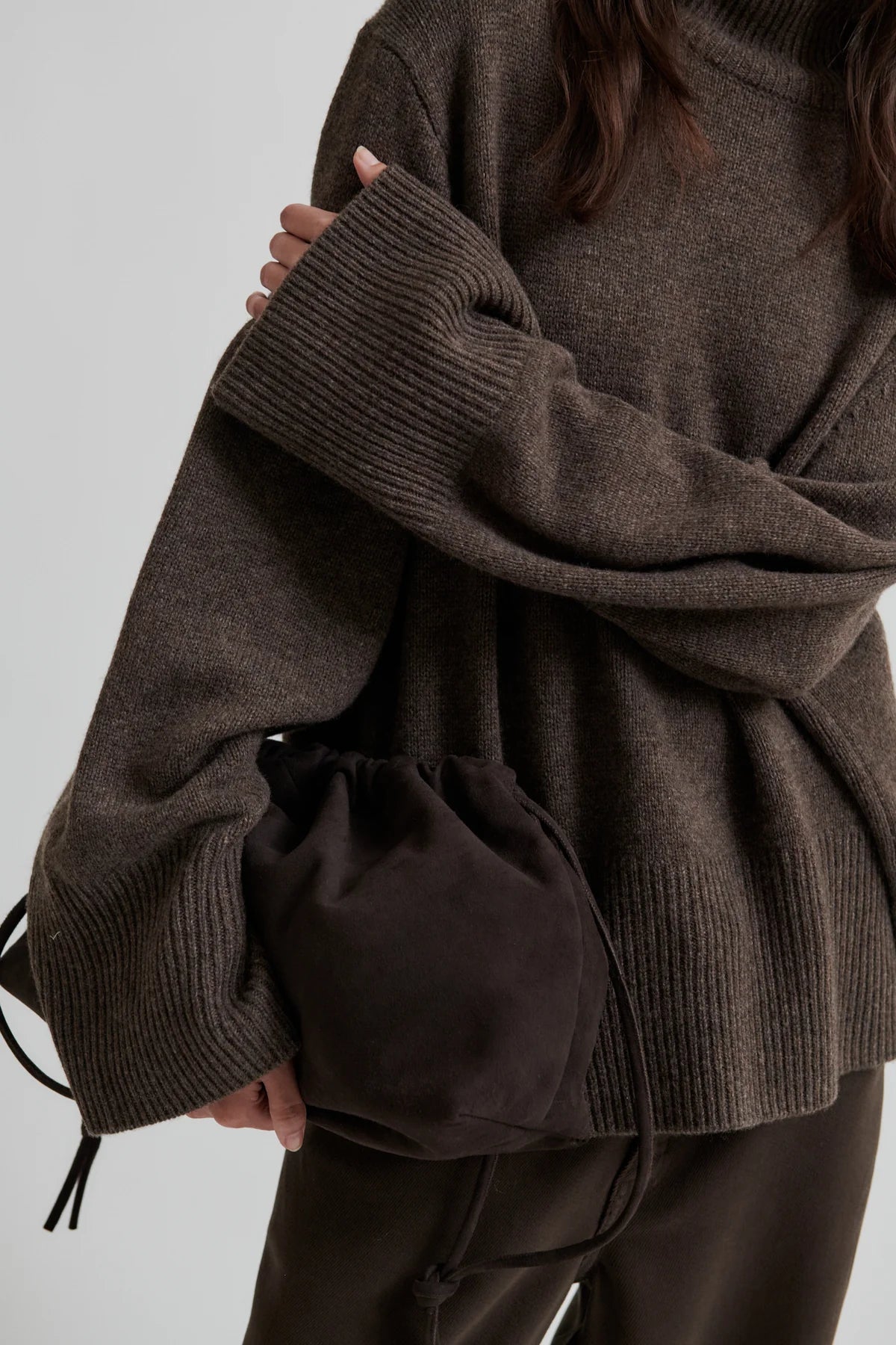 Second Female suede tas