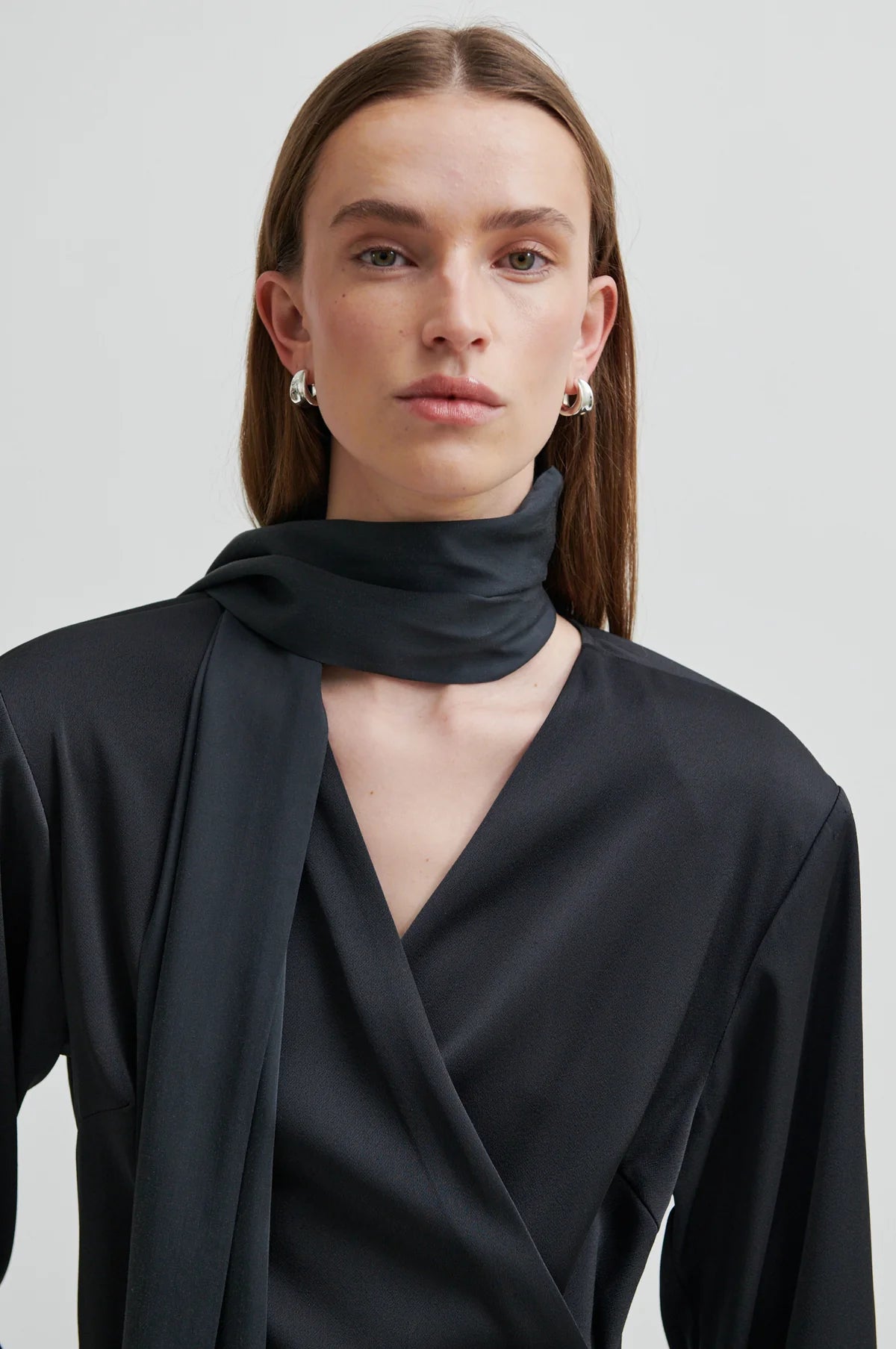 Second Female Satine sjaal