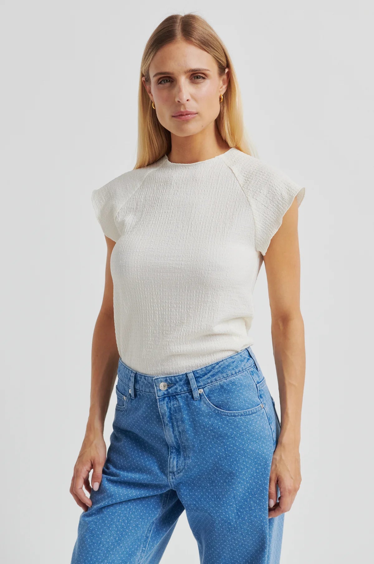 Second Female Paria tee