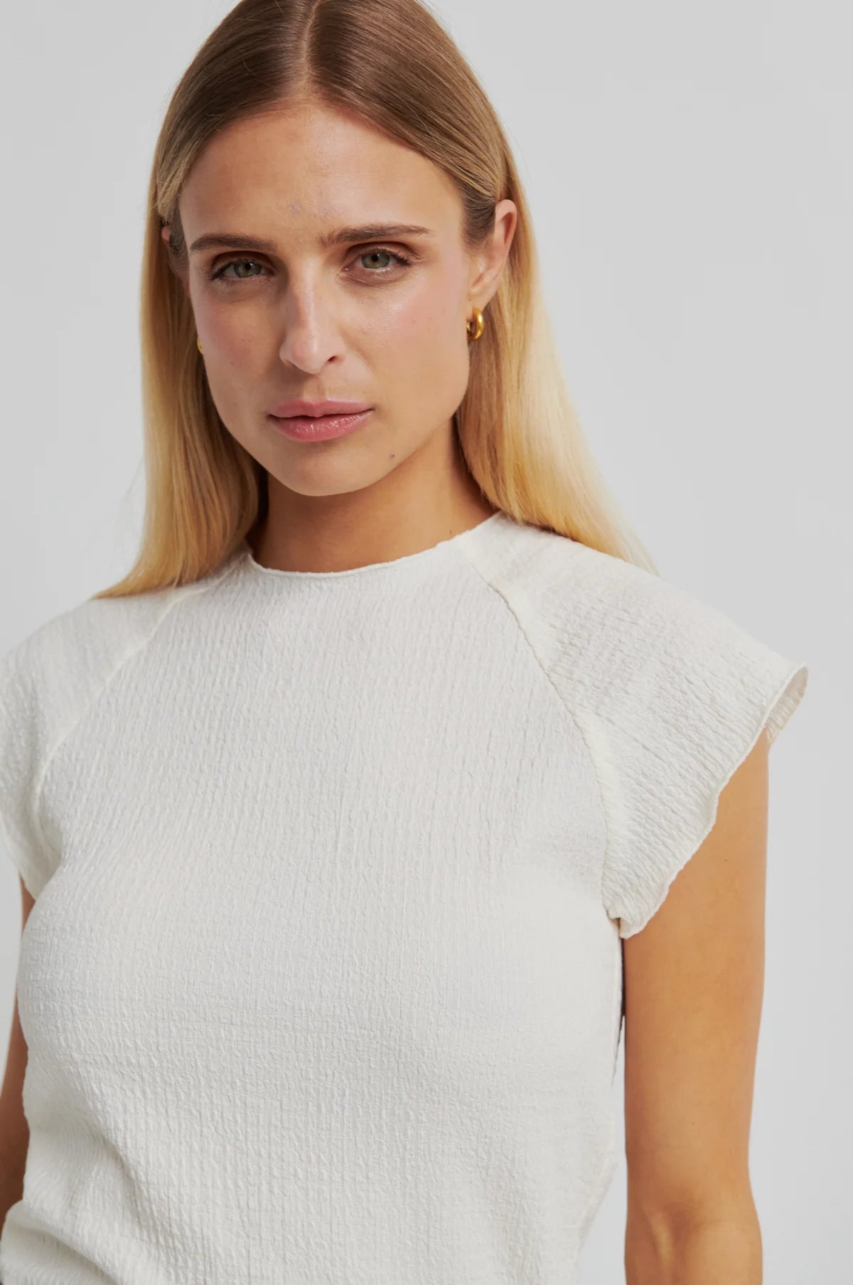 Second Female Paria tee