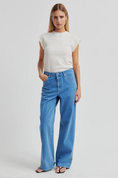 Second Female Paria tee