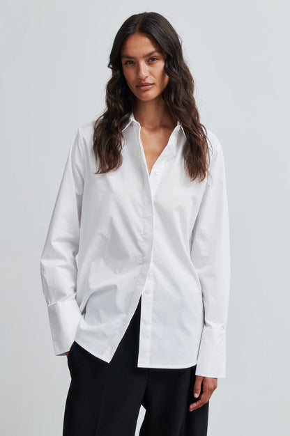 Second Female Larkin blouse