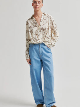 Second Female Soil Twist blouse