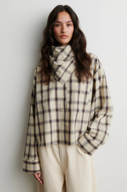 Second Female Liria blouse