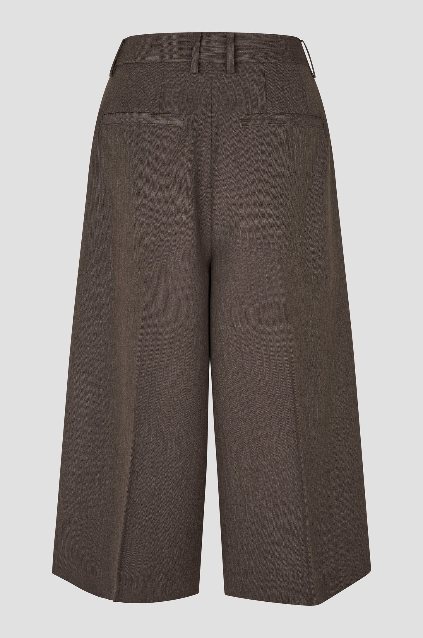 Second Female Riese shorts