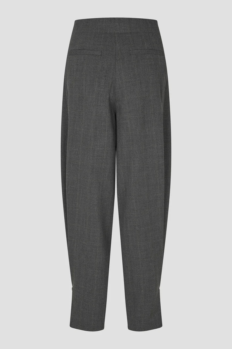 Second Female Anjou broek