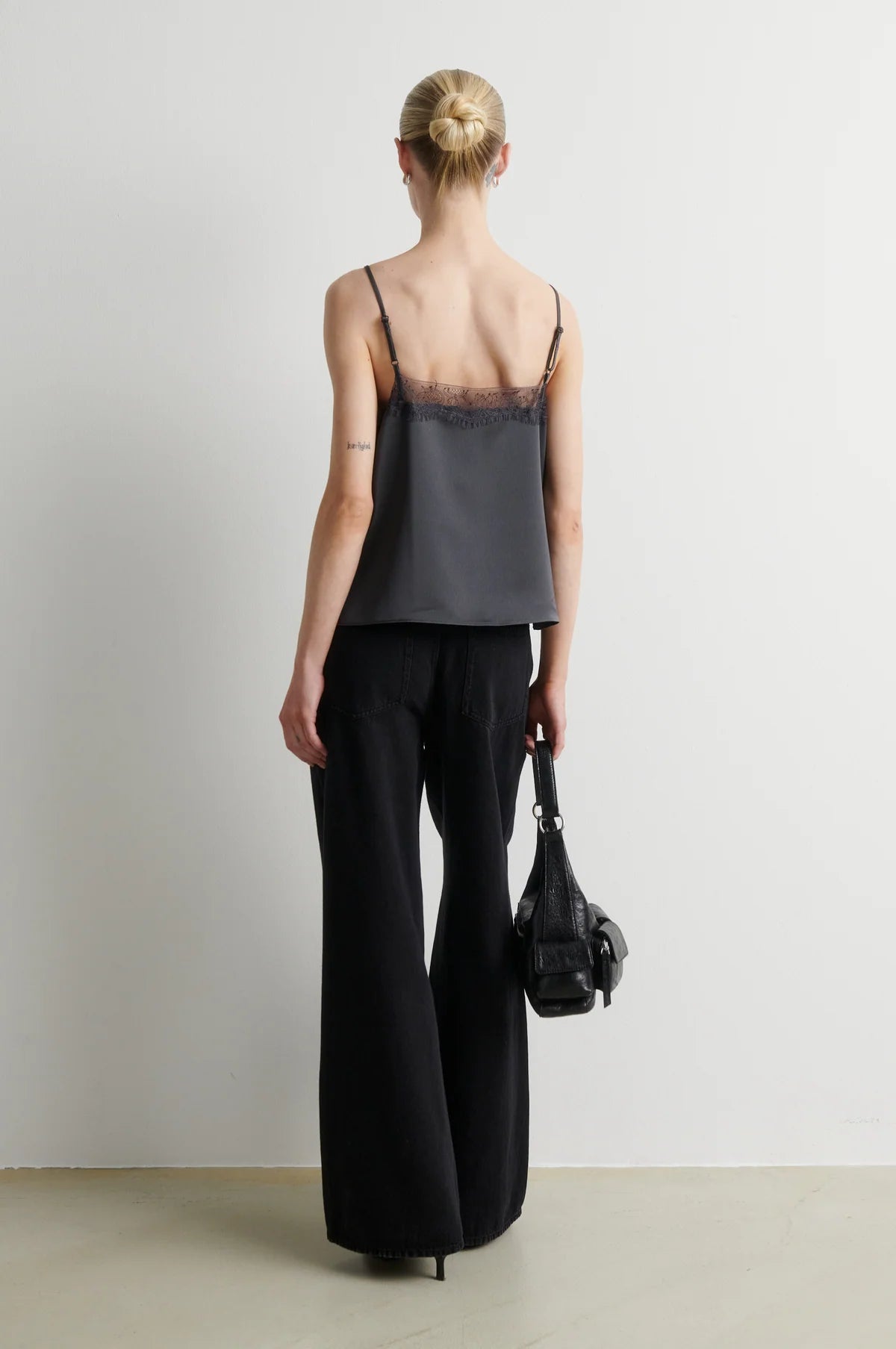 Second Female Glimps top
