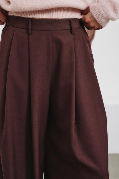 Pomandere bandplooi broek