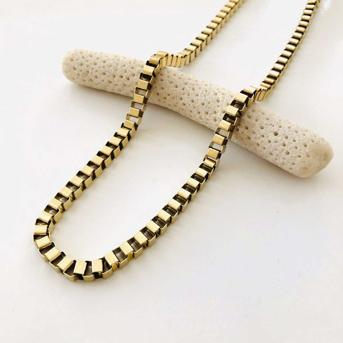 Bandhu Box chain ketting goud