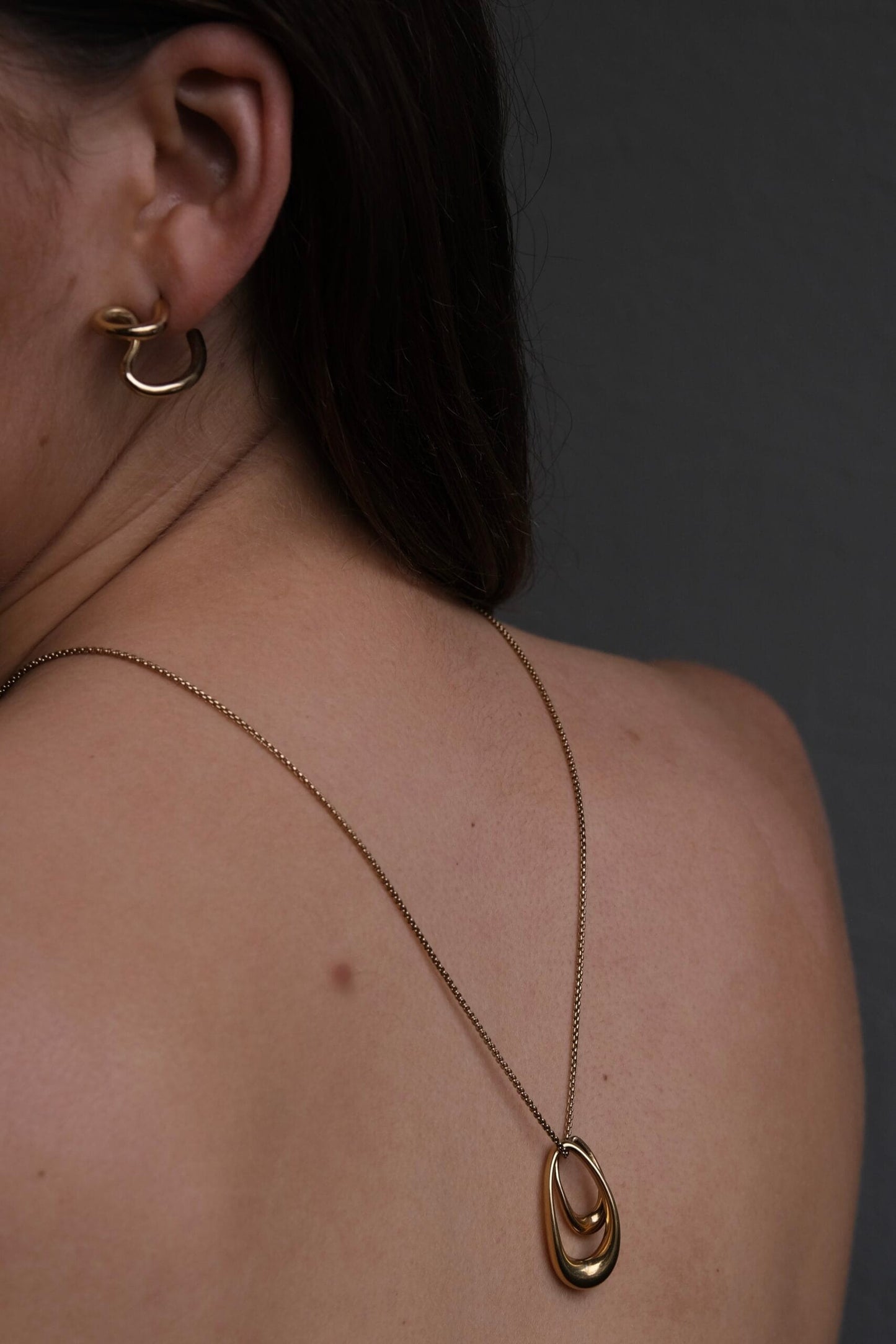 Bandhu Loop ketting goud