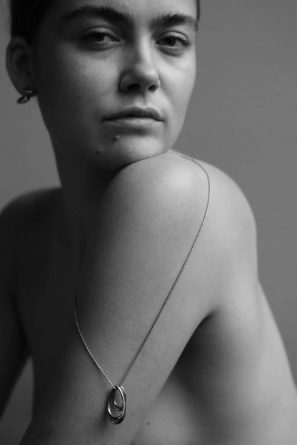 Bandhu Loop ketting zilver