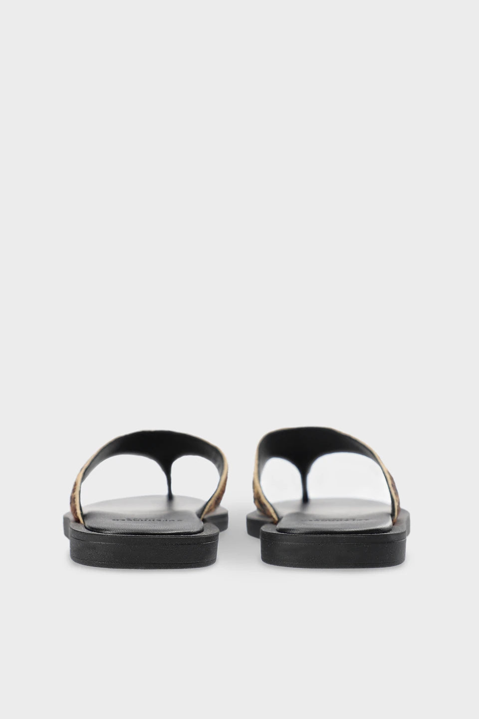 Copenhagen Studios Hairy slippers