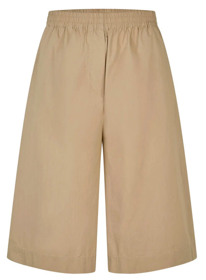 Second Female Rhye shorts