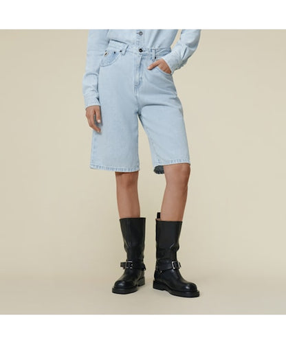 Lois Camille short