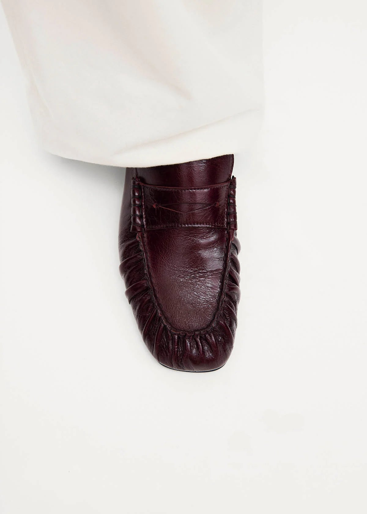 ALOHAS Aven loafer