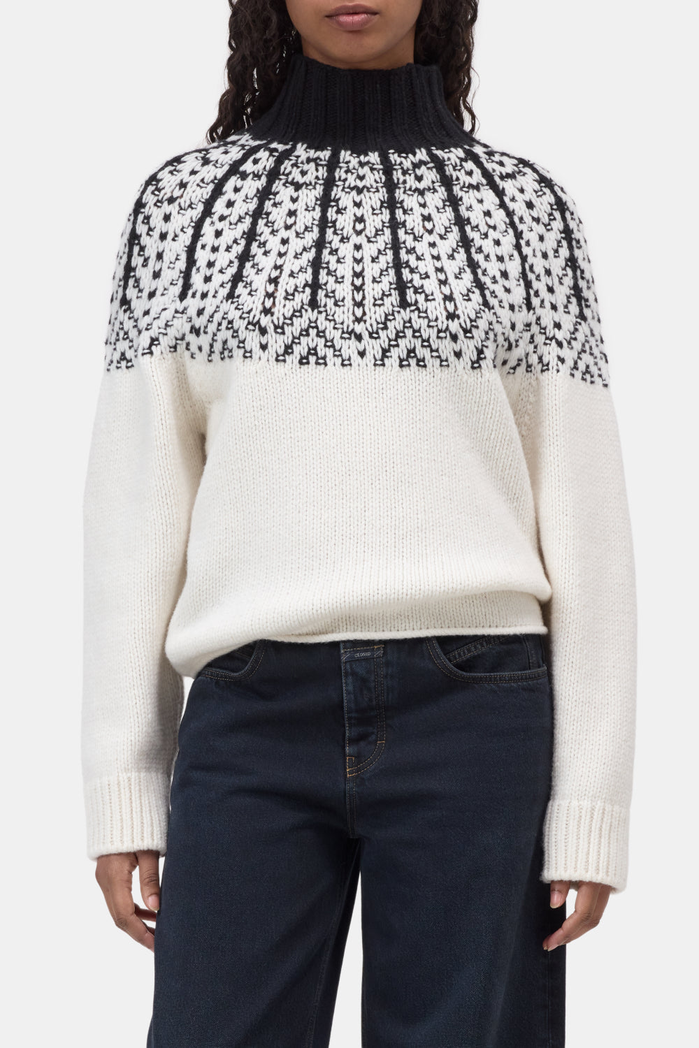 Closed Two tone trui