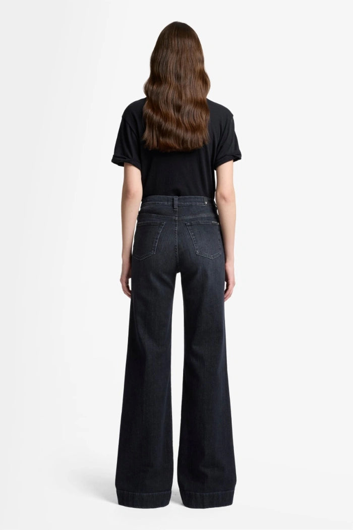7 for all Mankind Modern Dojo