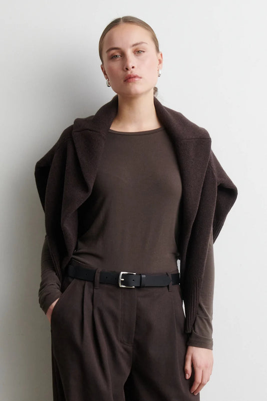 Second Female Matima o-neck top