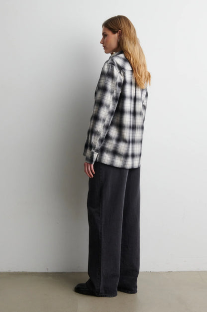 Second Female Wille shirt